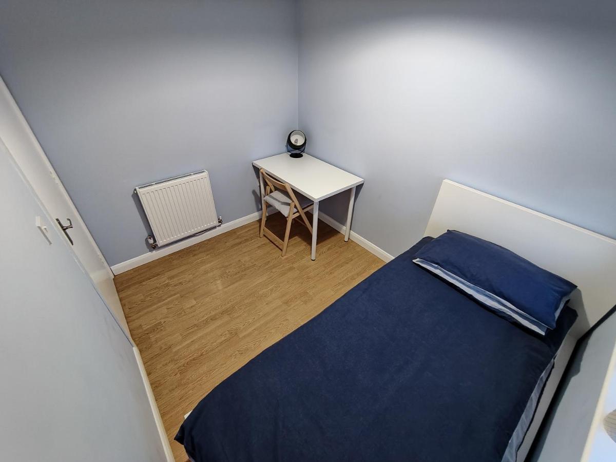 Joshua Court Single Room Stoke-on-Trent Экстерьер фото
